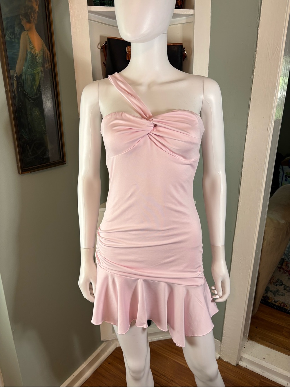 NWT New Not Your Fan Cut Out Pale Pink Mini Dress One Shoulder Sz 6 - Picture 4 of 12